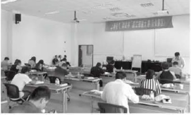 上自儀公司2015年“李斌杯”職工技能大賽考試收官借力平臺切磋技能提升能級