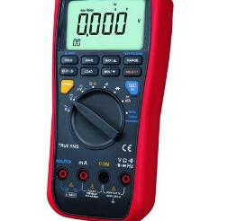 最好的萬用表的特點：準確性、設計、安全特性